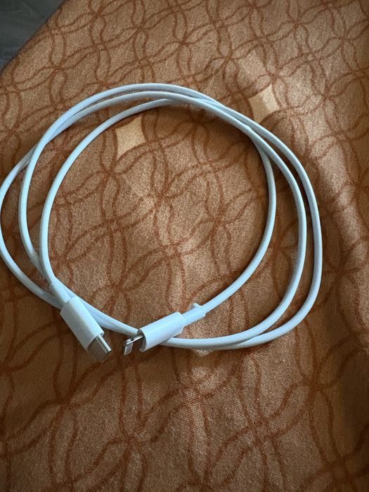 Cablu de date Apple USB-C la Lightning (1 m) original