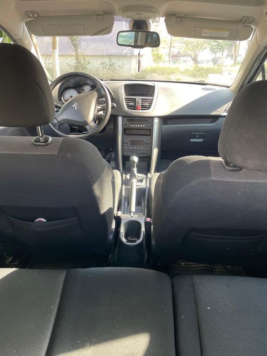 De vanzare peugeot 207