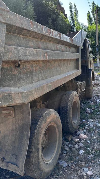 Kamaz 55111 sotiladi
