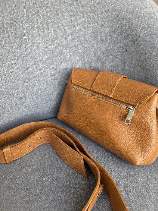 Сумка на ремешке