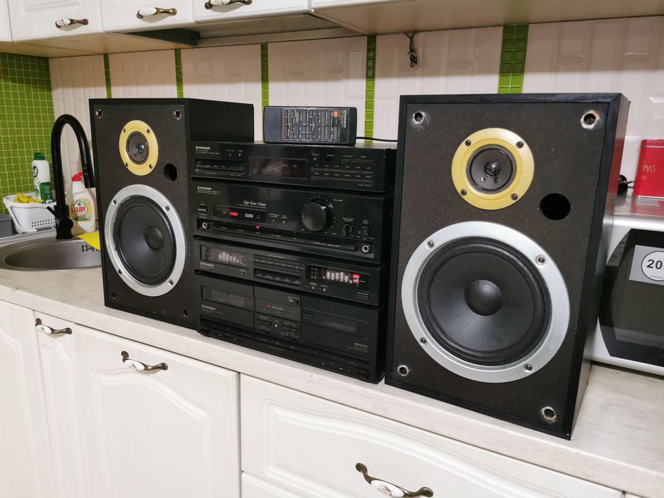 Linie audio Pioneer DC-Z83 + boxe Pioneer S-Z73 anii '90-'91