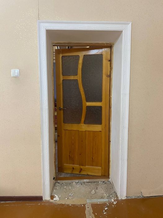 Продаётся дверь состояние хороший
