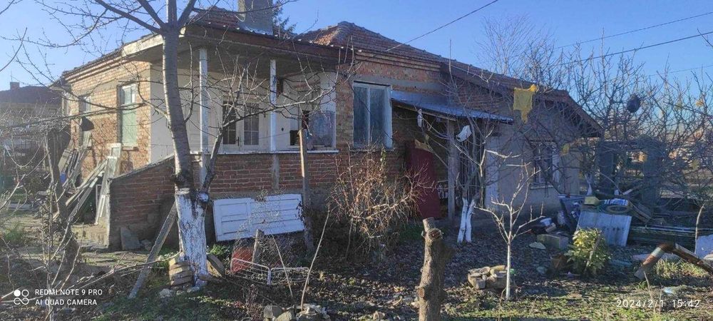 Продава се Къща в Бургас, Възраждане - 100 кв.м за 500 €/кв.м - Снимка #3