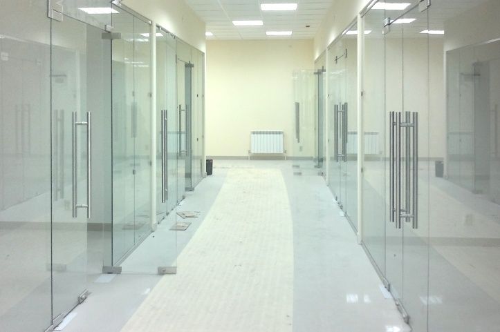 Каленное стекло 10 мм витраж ойна каленный ойна калина ойна 10 мм