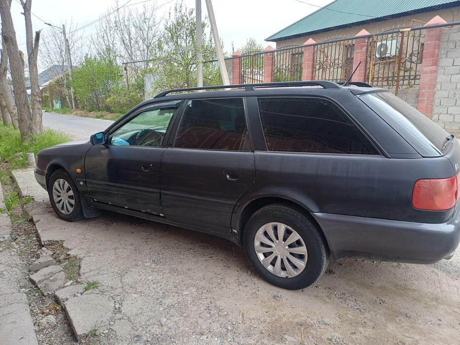 Продам ауди а6. Универсал.