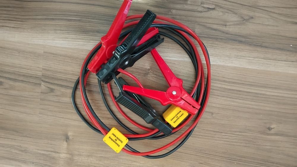 Кабели за подаване на ток 3м