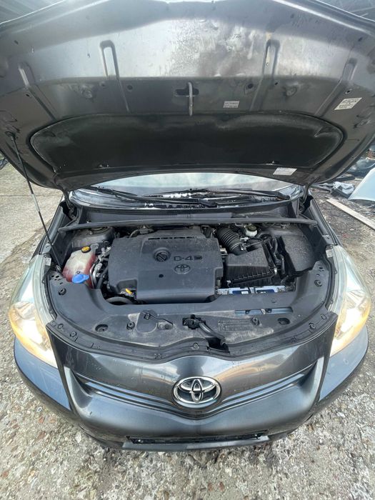 Toyota Verso 2.0 D-4D na chasti Тойота Версо на части