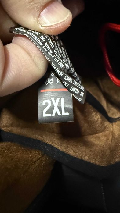 Мото каска MT Helmets 2XL със слънчев визьор