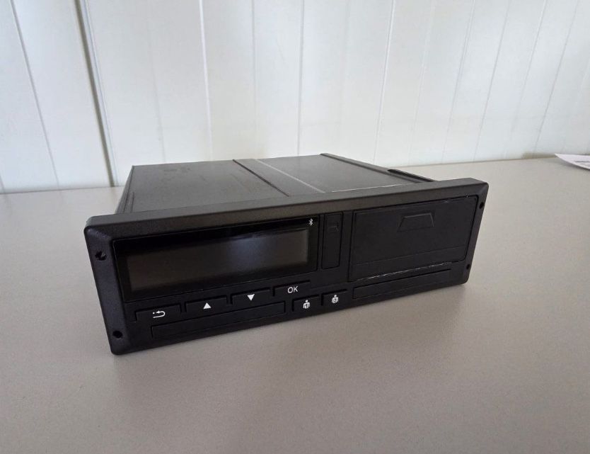 Тахограф VDO DTCO 4.1 (Smart2) 12/24 v