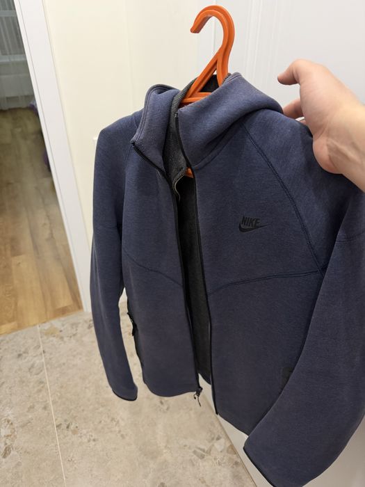 Nike кофта синия  nike tech fleece