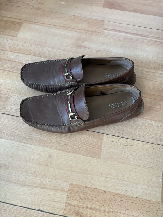 Mocasini      Guess