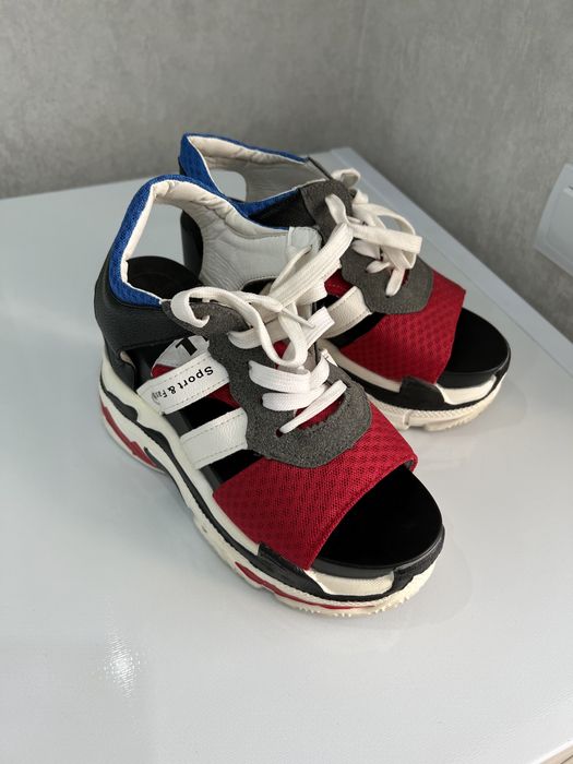 Продам отличный вариант на выпускной