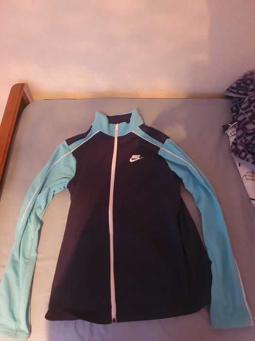 Спортен екип Nike