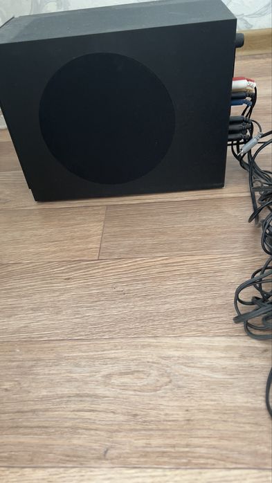 Продам сабуфер с колонками