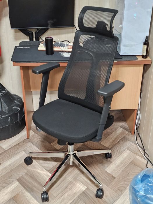 Топовое эргономичное кресло ERGO Air Pro HB Black (Сетка, Полный компл