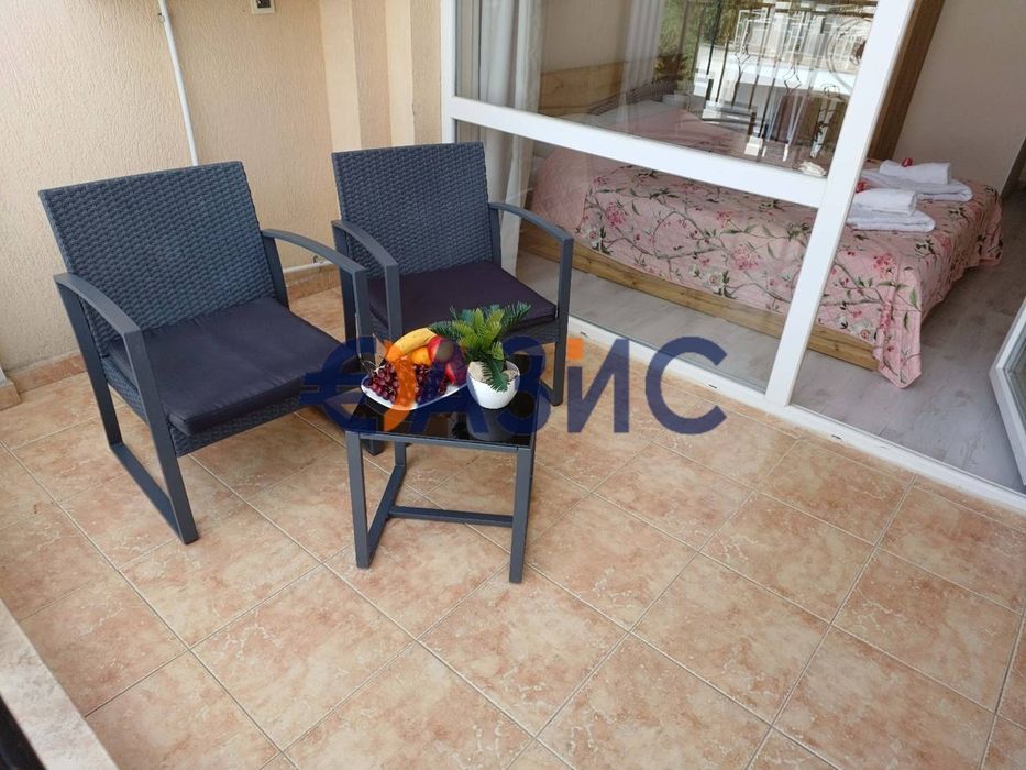 Продава се Двустаен апартамент в Свети Влас - 59 кв.м за 1662 €/кв.м - Снимка #8