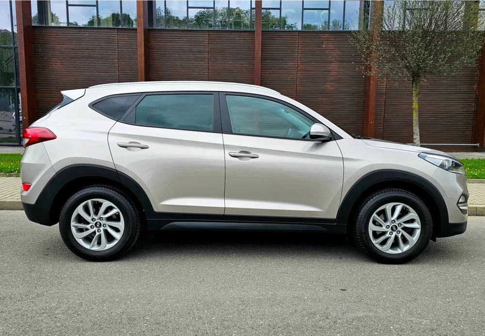 Hyundai Tucson Hyundai Tucson 2019 Benzina Manuala/Camera/Navi Mare/Lane+Sign assist