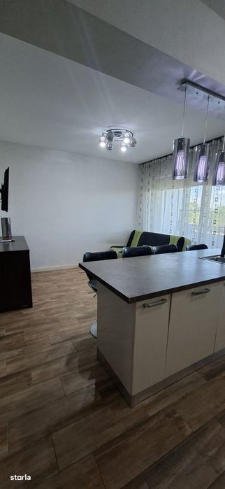 Apartament cu doua camere, 65 mp, parcare subterana, Royal Town