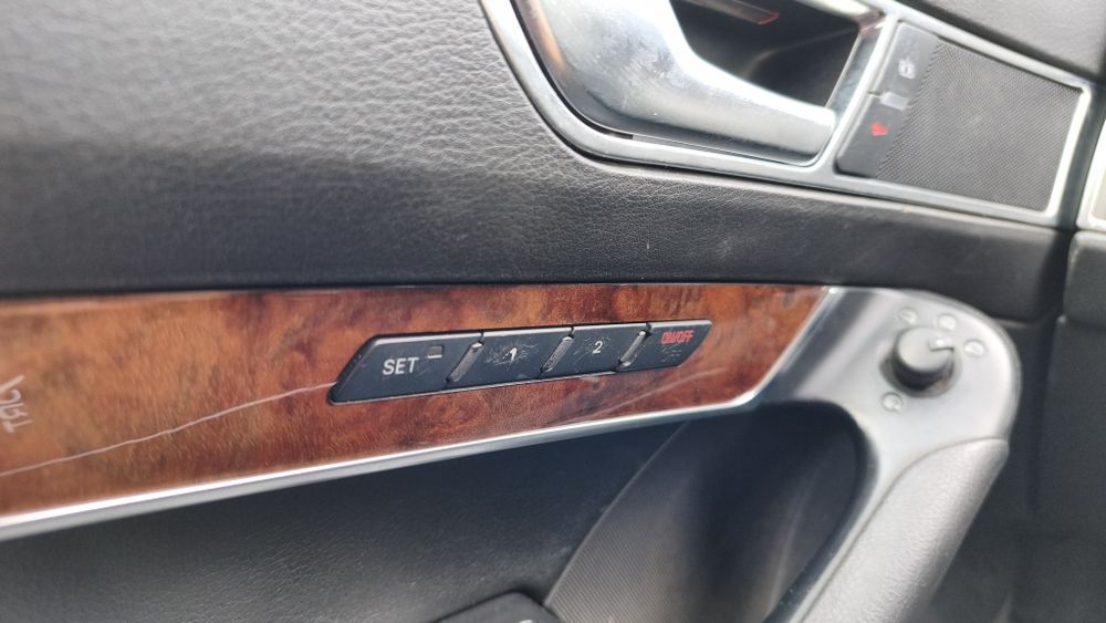 Audi A6 Avant

3.0, TDI, Комби,