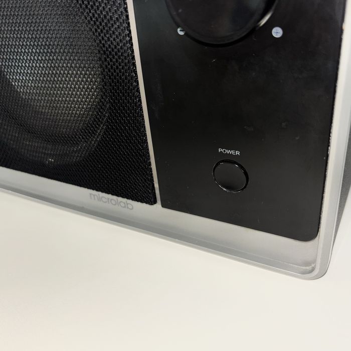 Колонки с сабвуфером Microlab