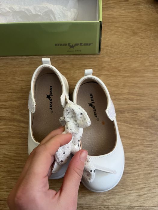 Matstar детски бели обувки/балеринки 25 номер