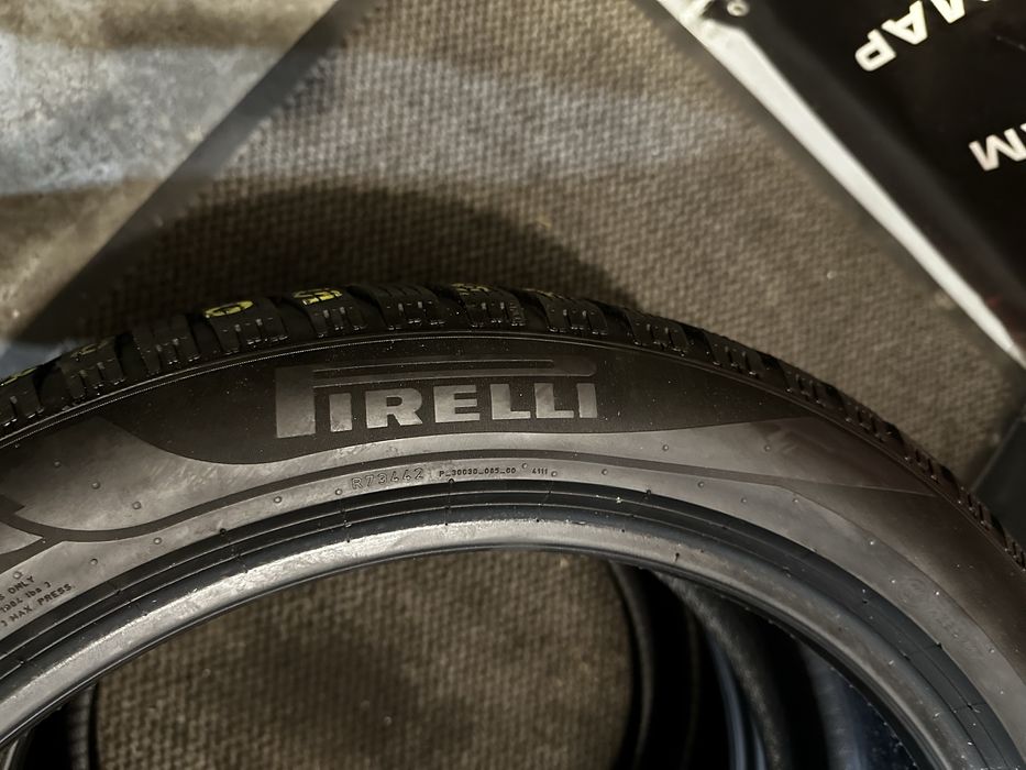 235/50 R20 104V XL - Pirelli Winter Scorpion 2 M+S Oferta