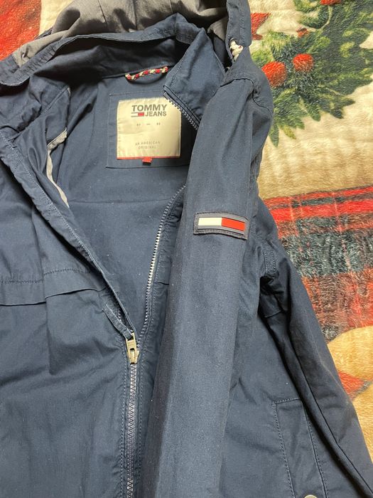 Tommy Hilfiger яке