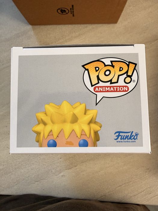 Naruto LE 9500 2063+protector