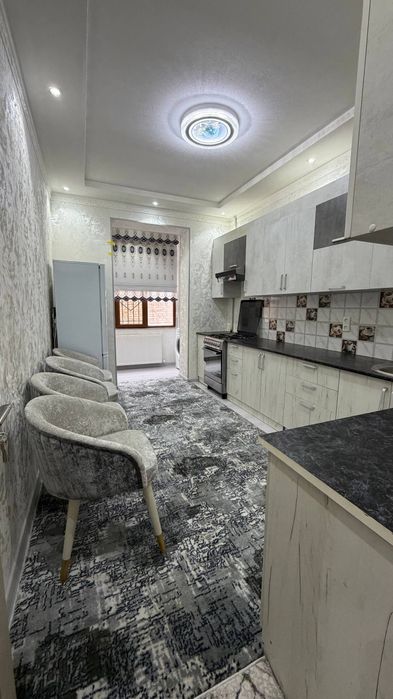 Новостройка 4х комнатная 2 этаже Гранд Султан орентир  Дом кирпичный