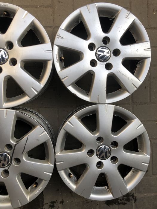 Диски на Фольксваген R15