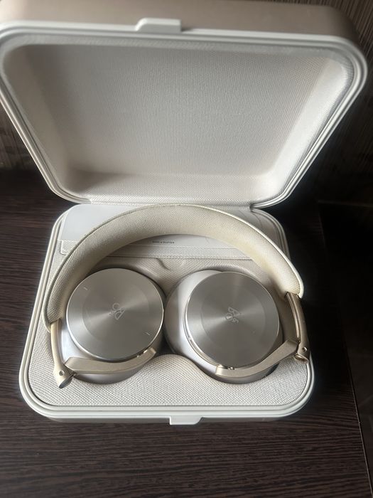 Bang&Olufsen Beoplay H95