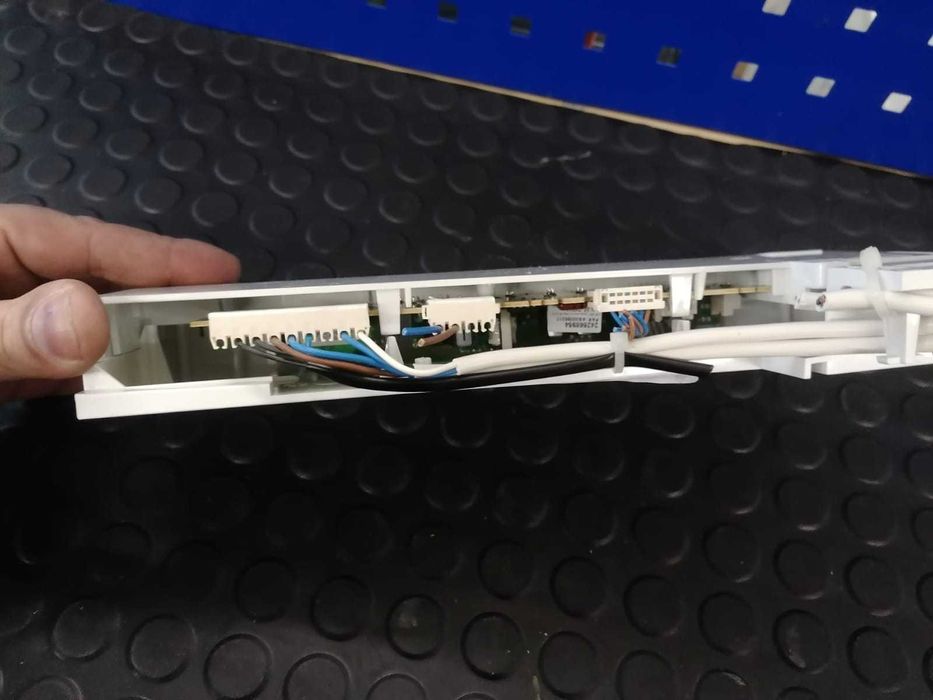 Placa electronica combina frigorifica Electrolux ERA40633X ,modul/ C10