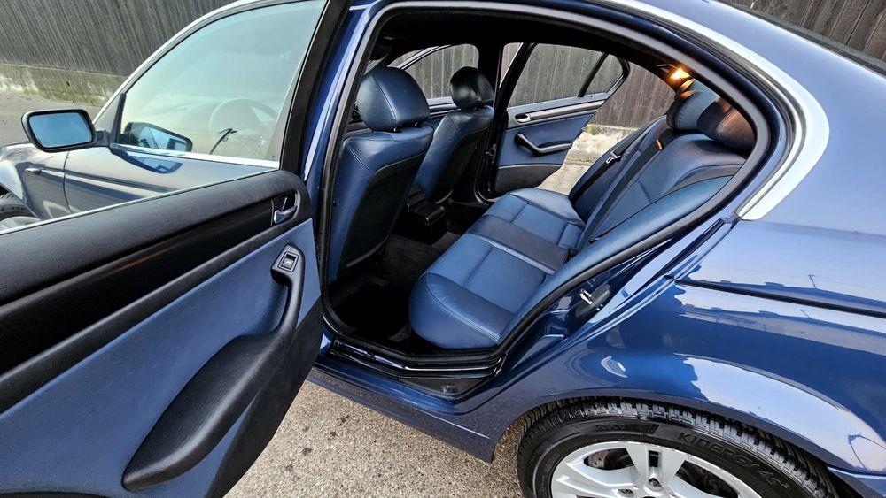 Bmw 320d* Deosebit Int./Ext.* Xenon* Piele MysticBlau*Model 05.2005 E4