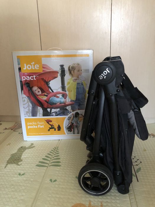 Коляска прогулочная joie
