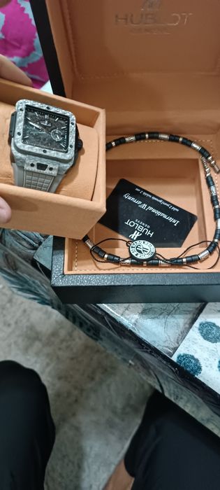 Xubolt soat sotiladi