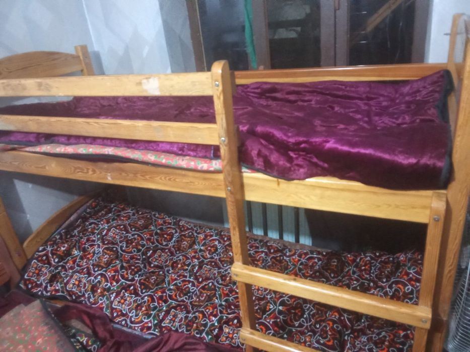 Продам детскую двухъярусную кроватку