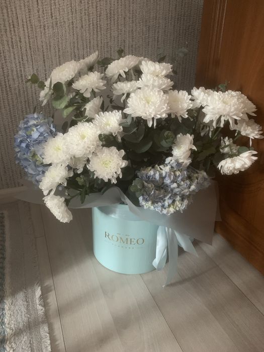 продам цветы…….,,