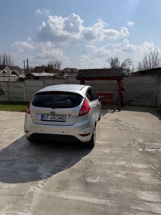 FORD Fiesta 2010 — imagine 5