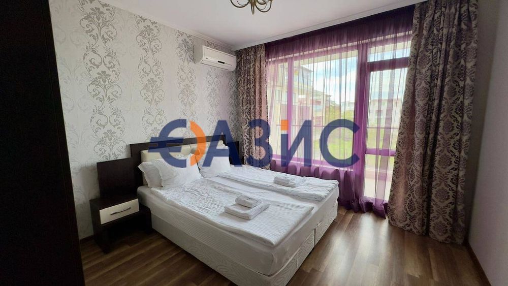 Продава се Тристаен апартамент в Приморско - 95 кв.м за 2843 €/кв.м - Снимка #4
