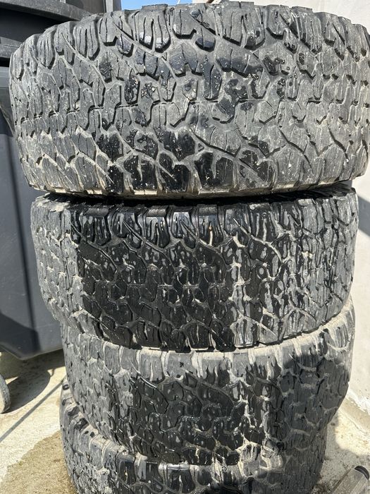 Cauciucuri cramponate