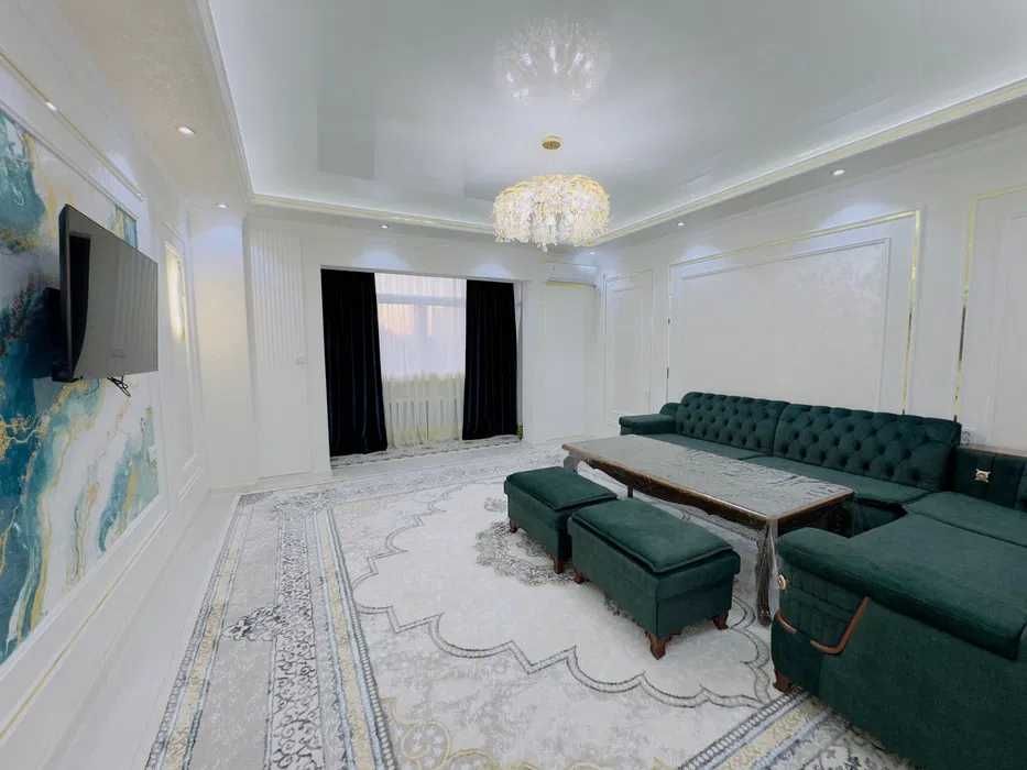 Ганга метро Гафур Гулям 3/5/9 Сдается квартира