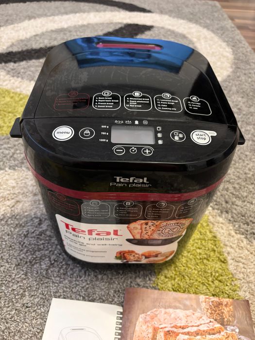 Mașină de făcut pâine Tefal Pain Plaisir – aproape nouă