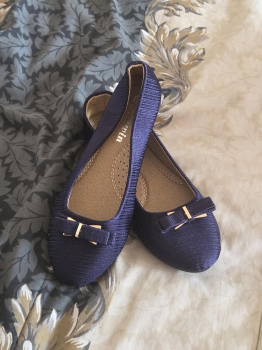 Чисто нови обувки балеринкиии