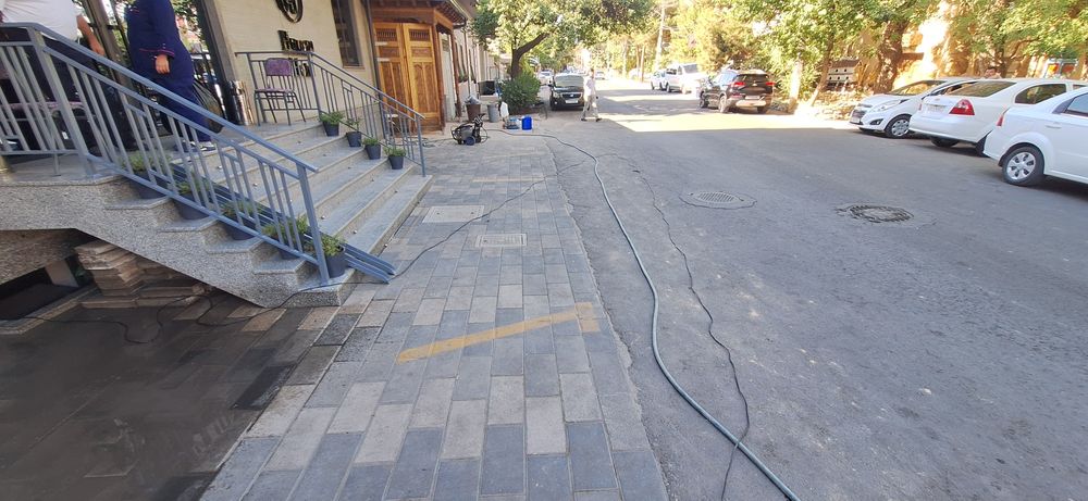 Bruschatka kafel yuvish xizmati