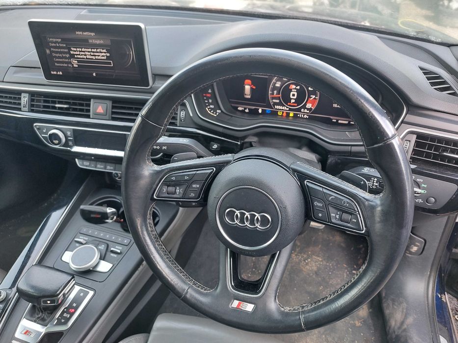 На Части: Audi A4 S4 Avant 3.0 TFSI V6 354кс Quattro Tiptronic 2018 Комби с код CWGD