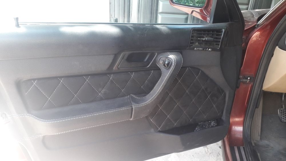 Продаётся БМВ Е34 520i