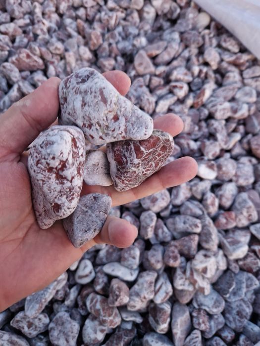 Marmura rotungita Alba, petricele decorative, Ardezie, Marmer Kavala