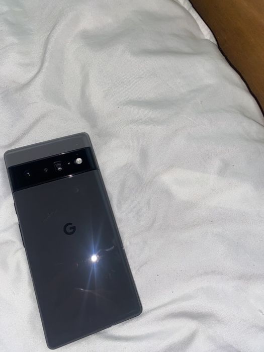 Продам телефон Google