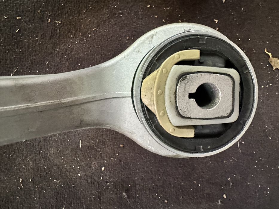 Носачи Audi A6 C5 Avant Quattro