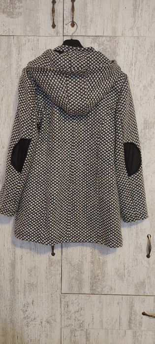 Продавам дамски палта